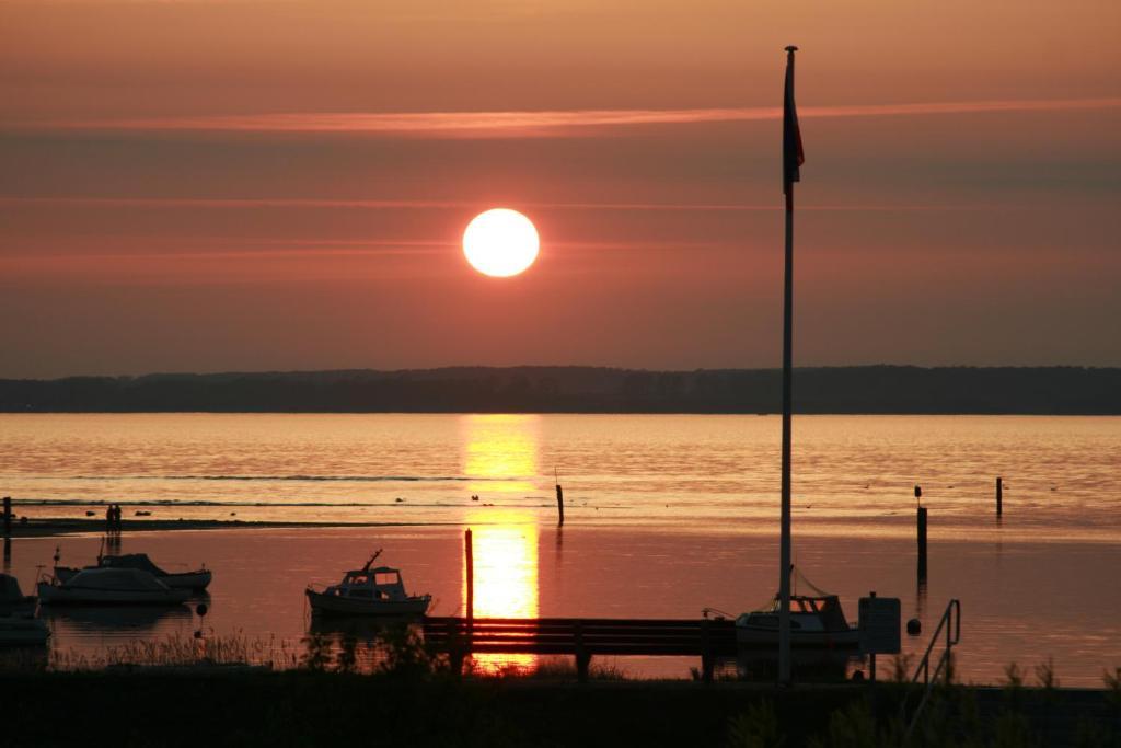 Ferienappartements Marina Wendtorf An Der Ostsee Ruang foto